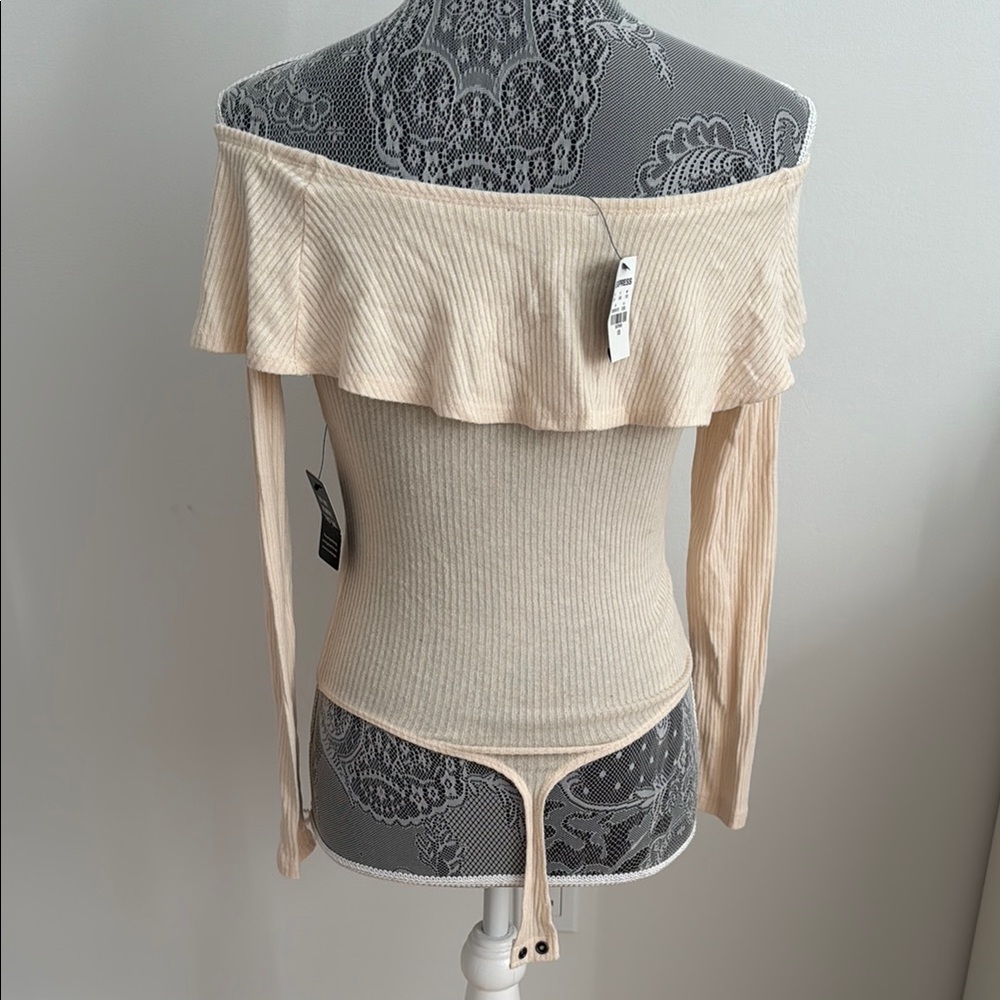 Express Off-Shoulder Ribbed Bodysuit - Picture 2 of 5